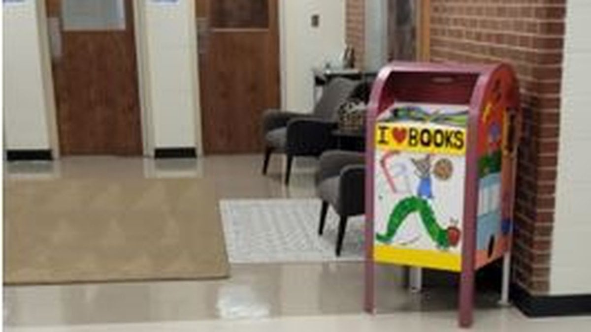 The repurposed drug collection box as a book drop-off at the ECDC Reed library (courtesy OBN)