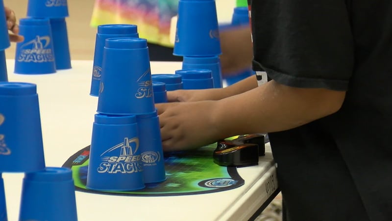 Edison Elementary hosts cup stacking event to attempt world record